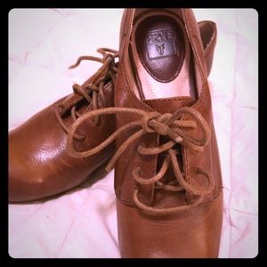 Frye Lois Oxford leather pumps